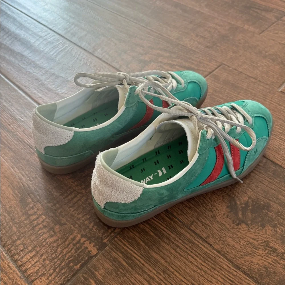 Coolway Kizuna Green and Pink Sneakers - Picture 9 of 13